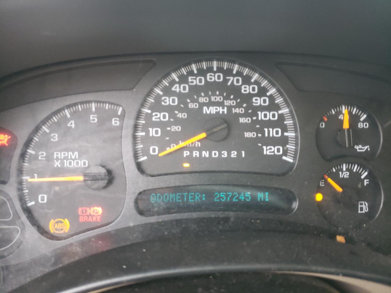 Photo 8 from auction – 2006 GMC NEW SIERRA with VIN 2GTEC13T161242155