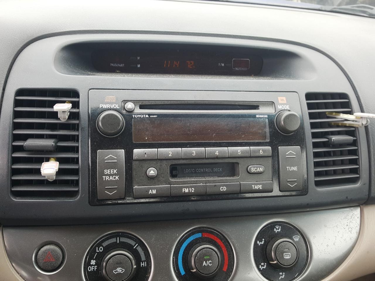 Photo 9 from auction – 2004 TOYOTA CAMRY LE with VIN 4T1BE32K34U341106