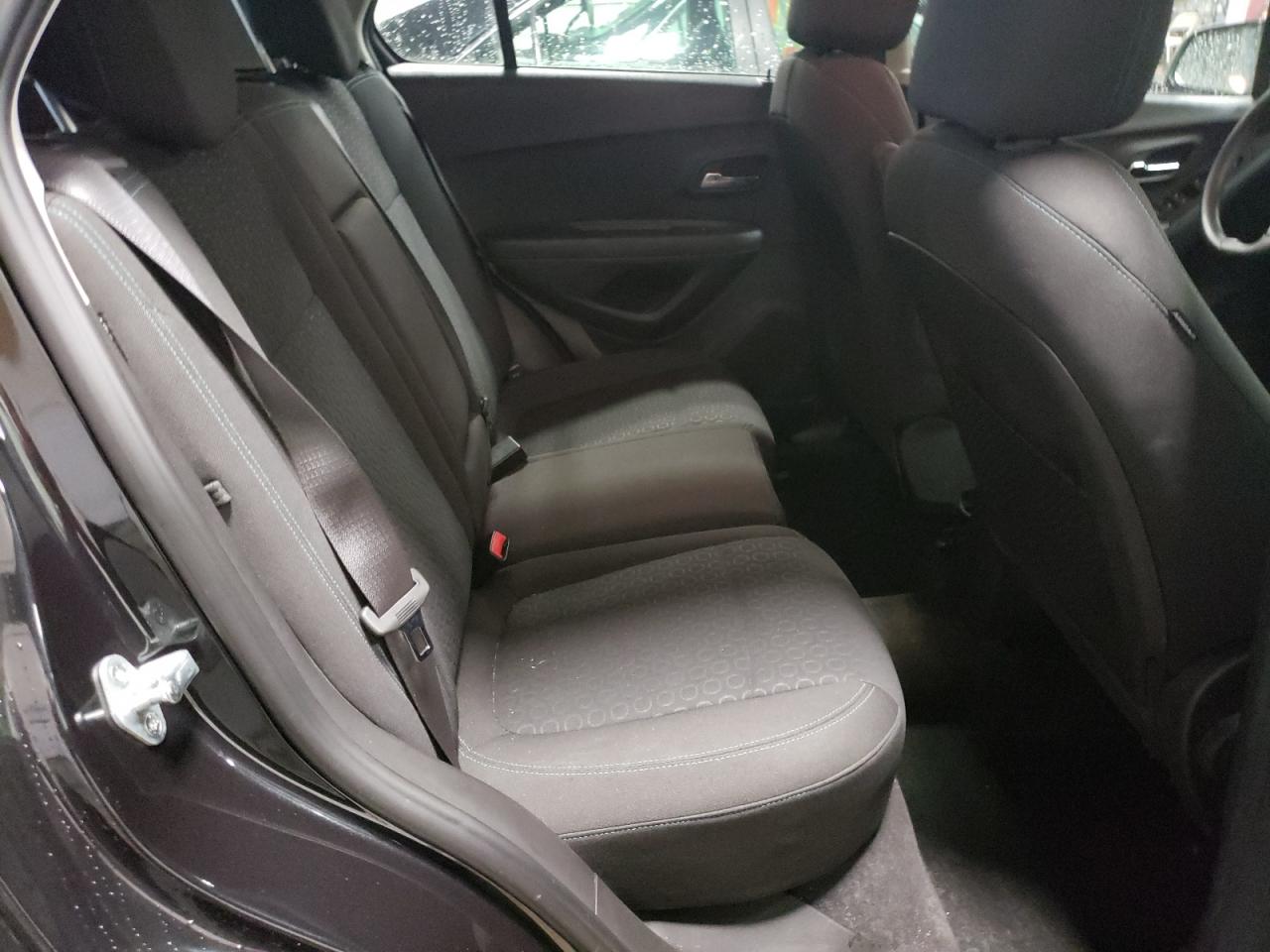 Photo 6 from auction – 2016 CHEVROLET TRAX LS with VIN KL7CJKSB1GB748210