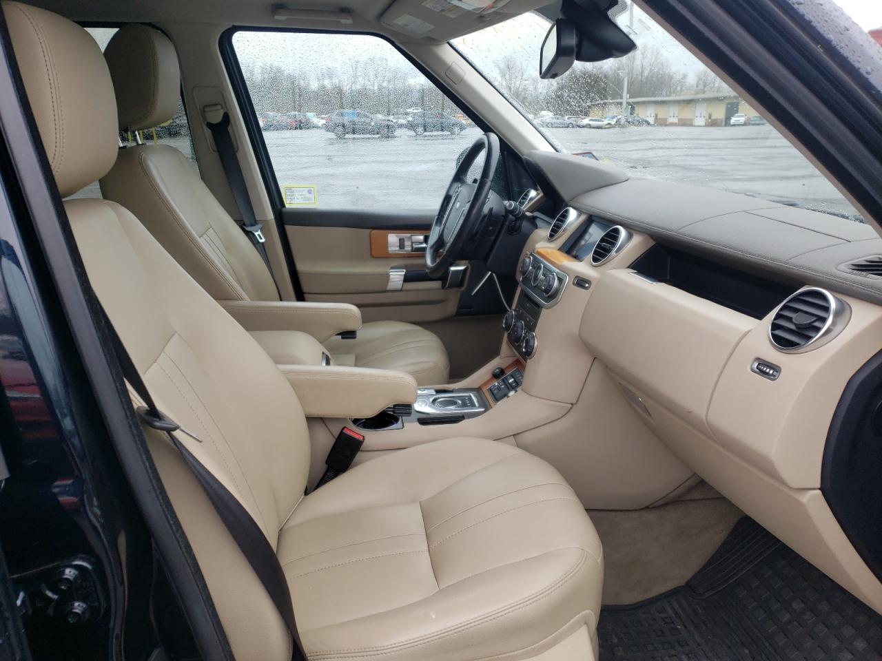 Photo 5 from auction – 2015 LAND ROVER LR4 HSE with VIN SALAG2V68FA759368
