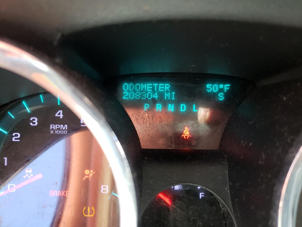 Photo 8 from auction – 2011 CHEVROLET TRAVERSE L with VIN 1GNKRGED9BJ258556