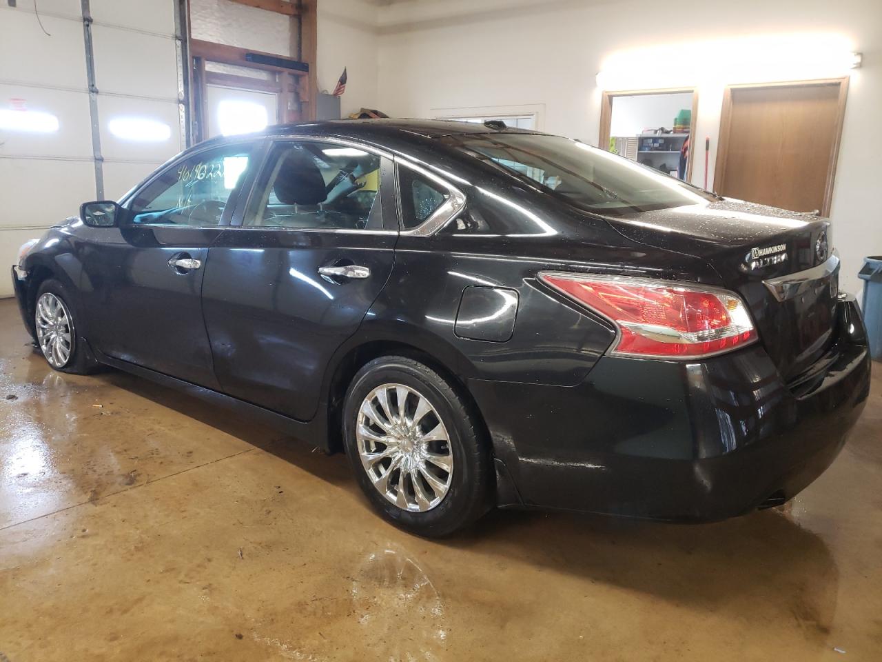 Photo 3 from auction – 2015 NISSAN ALTIMA 2.5 with VIN 1N4AL3AP9FC155104