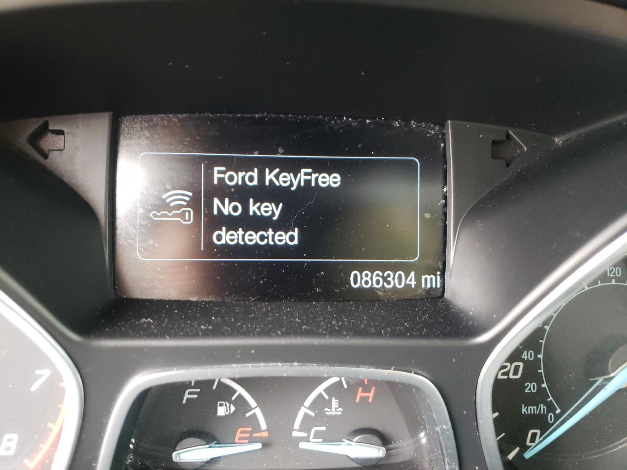 Photo 8 from auction – 2014 FORD ESCAPE TIT with VIN 1FMCU9J98EUC03619