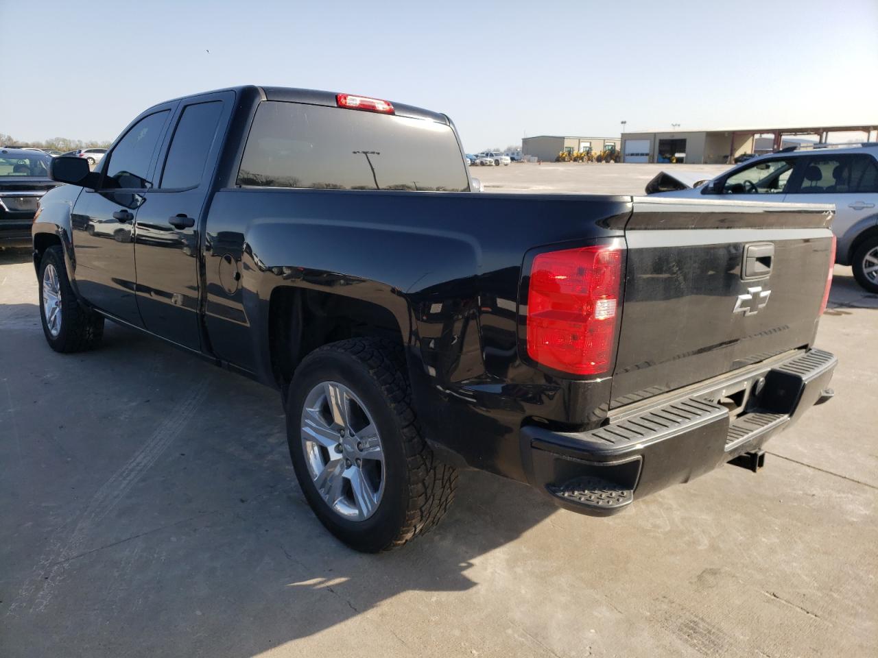 Photo 3 from auction – 2016 CHEVROLET SILVERADO with VIN 1GCRCPEC9GZ180272