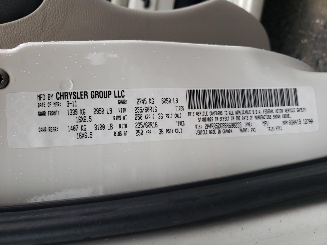 Photo 10 from auction – 2011 CHRYSLER TOWN & COU with VIN 2A4RR5DG8BR698233