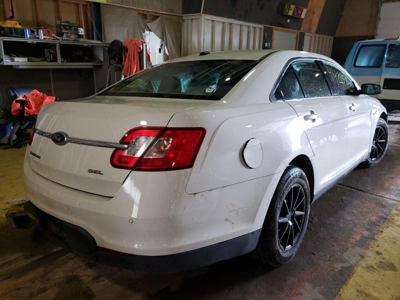 Photo 4 from auction – 2012 FORD TAURUS SEL with VIN 1FAHP2EW0CG140199