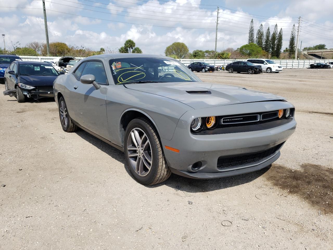 DODGE CHALLENGER 2019 with VIN 2C3CDZGGXKH709059 - Photo from auction