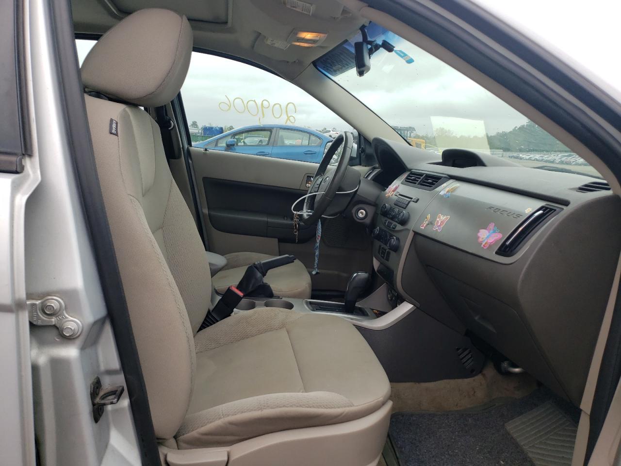 Photo 5 from auction – 2008 FORD FOCUS SE with VIN 1FAHP35N18W152176