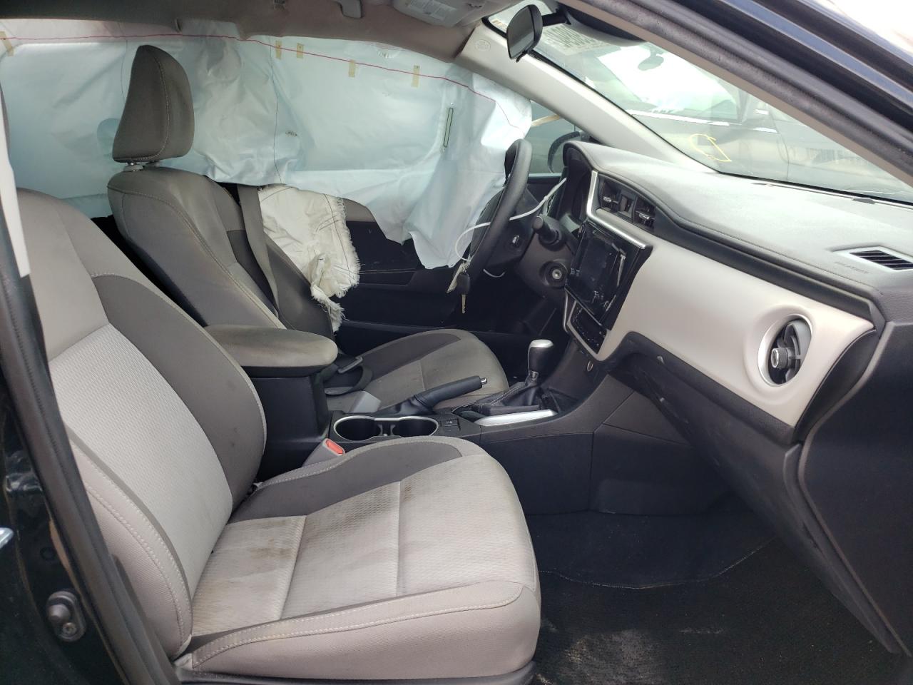 Photo 5 from auction – 2017 TOYOTA COROLLA L with VIN 5YFBURHE8HP616290