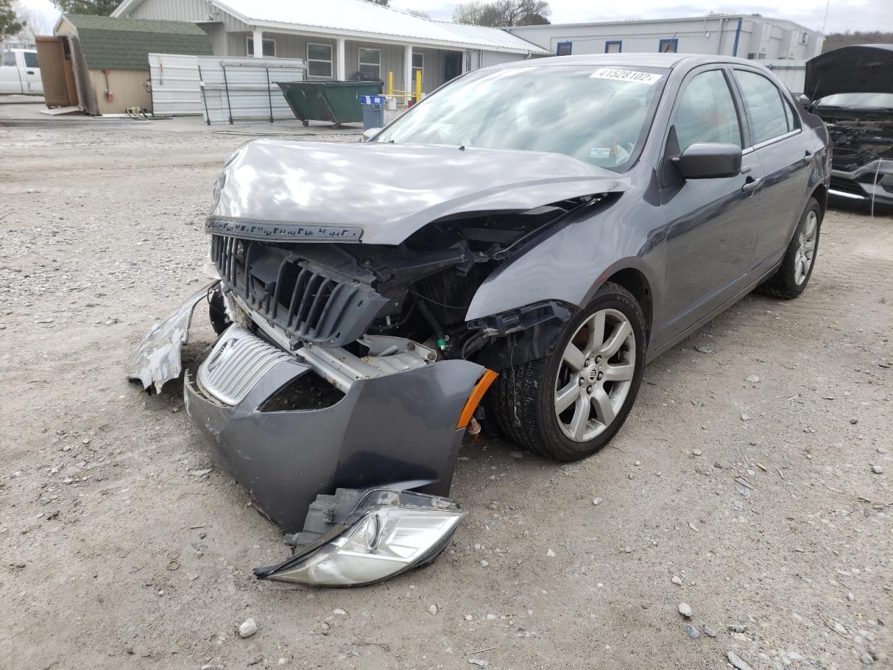 Photo 2 from auction – 2010 MERCURY MILAN with VIN 3MEHM0HA0AR605950