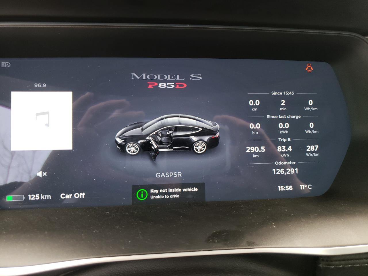 Photo 8 from auction – 2014 TESLA MODEL S with VIN 5YJSA1H28EFP63071