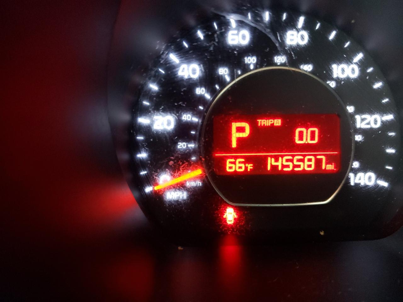 Photo 8 from auction – 2014 KIA SOUL with VIN KNDJN2A24E7028934