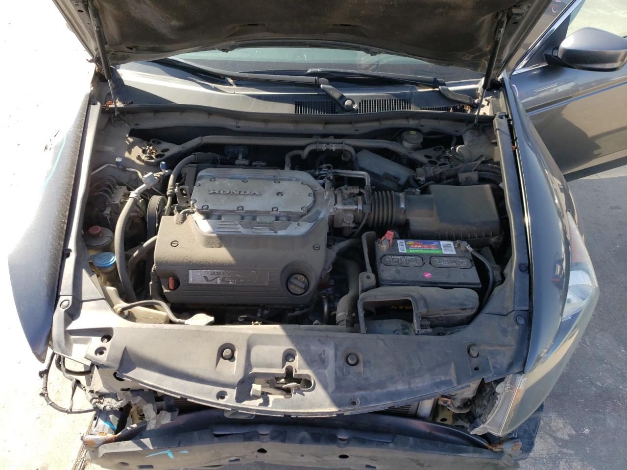 Photo 7 from auction – 2012 HONDA ACCORD EXL with VIN 1HGCP3F87CA029616