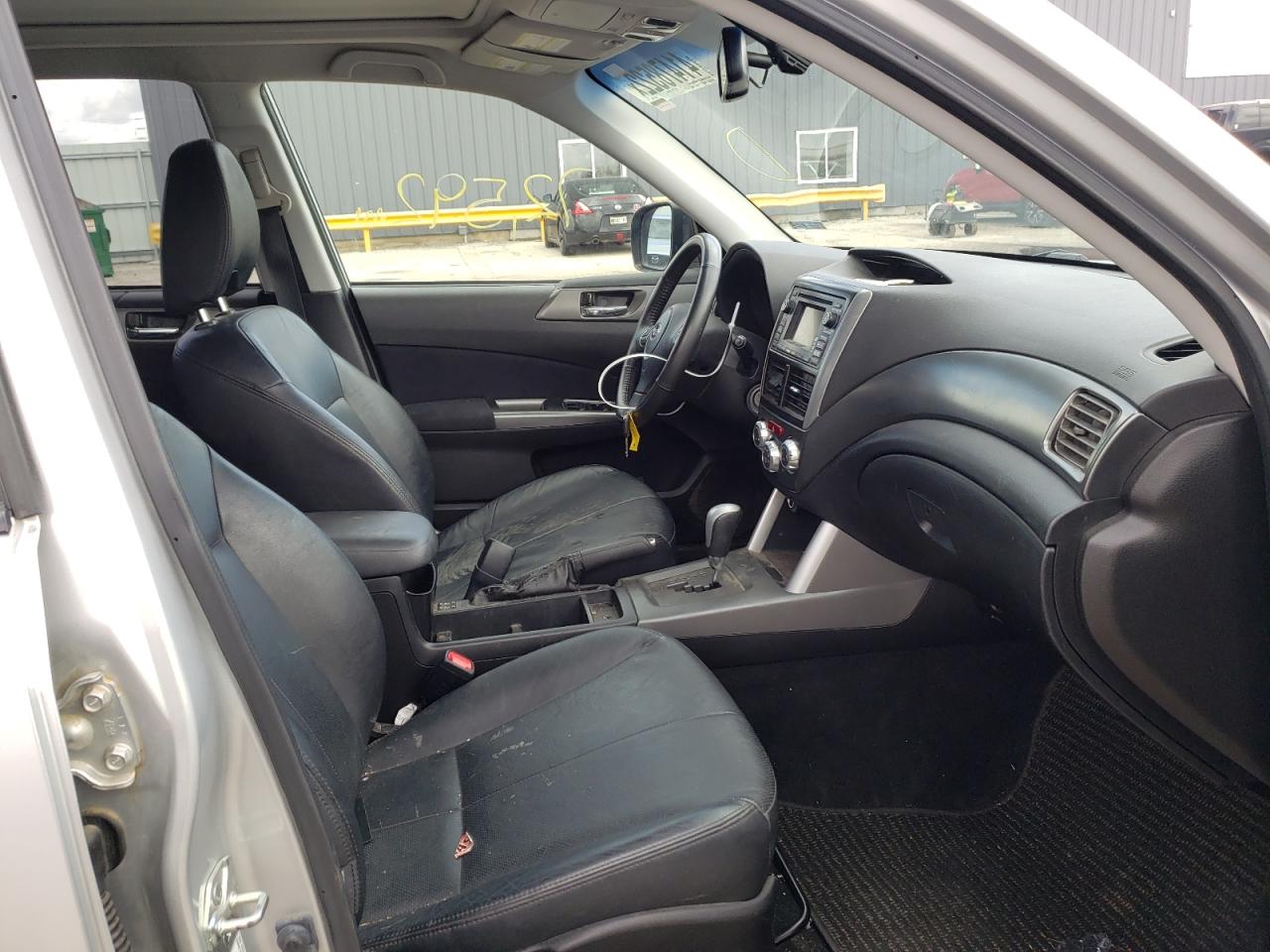 Photo 5 from auction – 2011 SUBARU FORESTER L with VIN JF2SHAEC8BH778577
