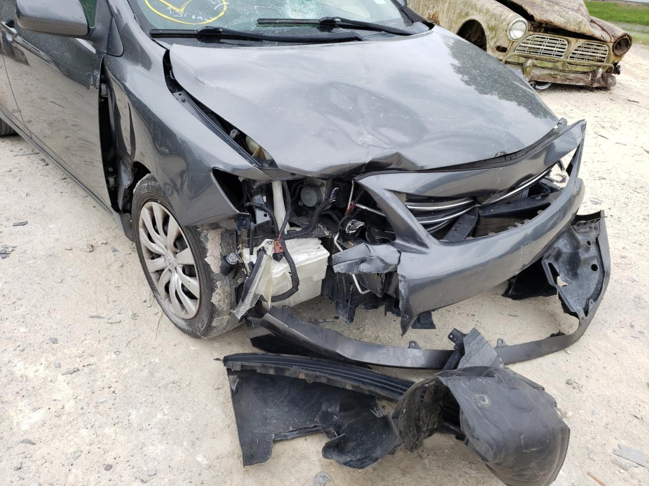 Photo 9 from auction – 2013 TOYOTA COROLLA BA with VIN 2T1BU4EE1DC979614