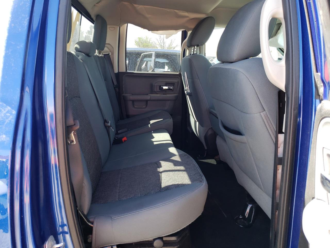 Foto 6 de la subasta – 2015 RAM 1500 SLT con VIN 1C6RR7GT2FS647137