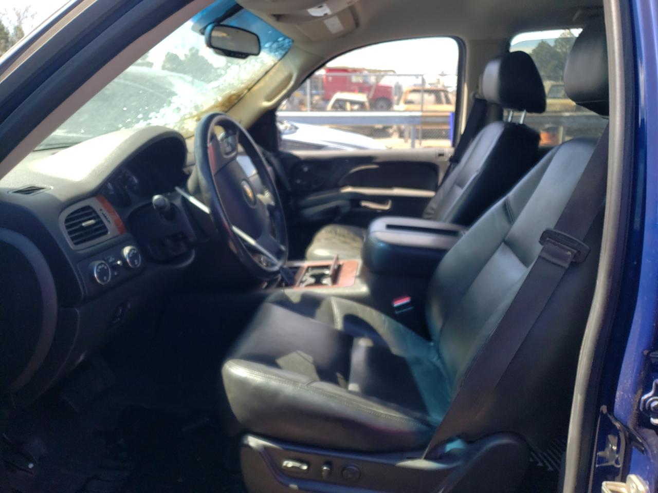Photo 5 from auction – 2013 CHEVROLET AVALANCHE with VIN 3GNTKGE73DG109308