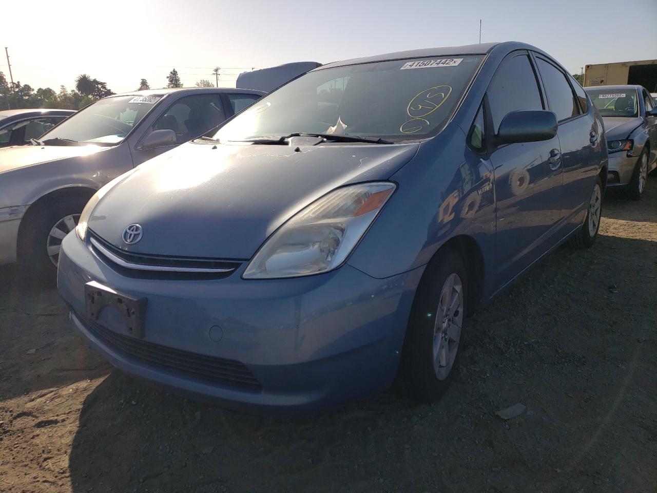 Photo 2 from auction – 2007 TOYOTA PRIUS with VIN JTDKB20U577620846