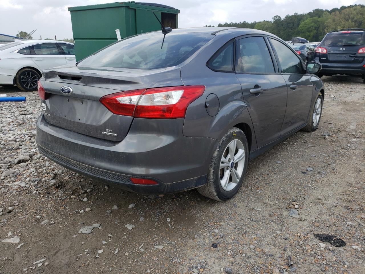 Photo 4 from auction – 2014 FORD FOCUS SE with VIN 1FADP3F28EL406255