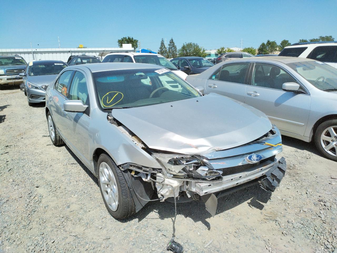 Photo 1 from auction – 2011 FORD FUSION SE with VIN 3FAHP0HA5BR222750