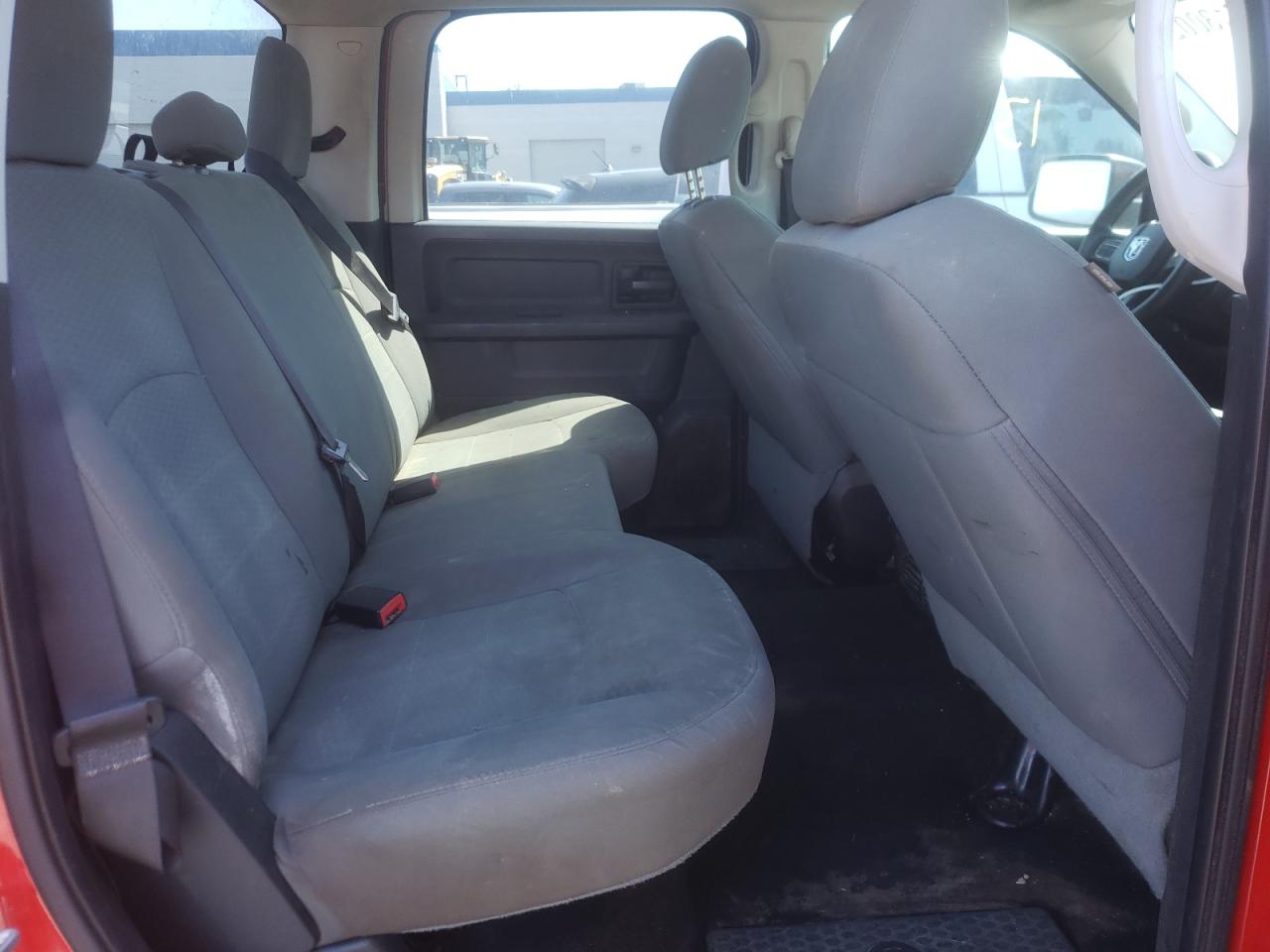 Photo 6 from auction – 2015 RAM 1500 ST with VIN 1C6RR7KT6FS689639