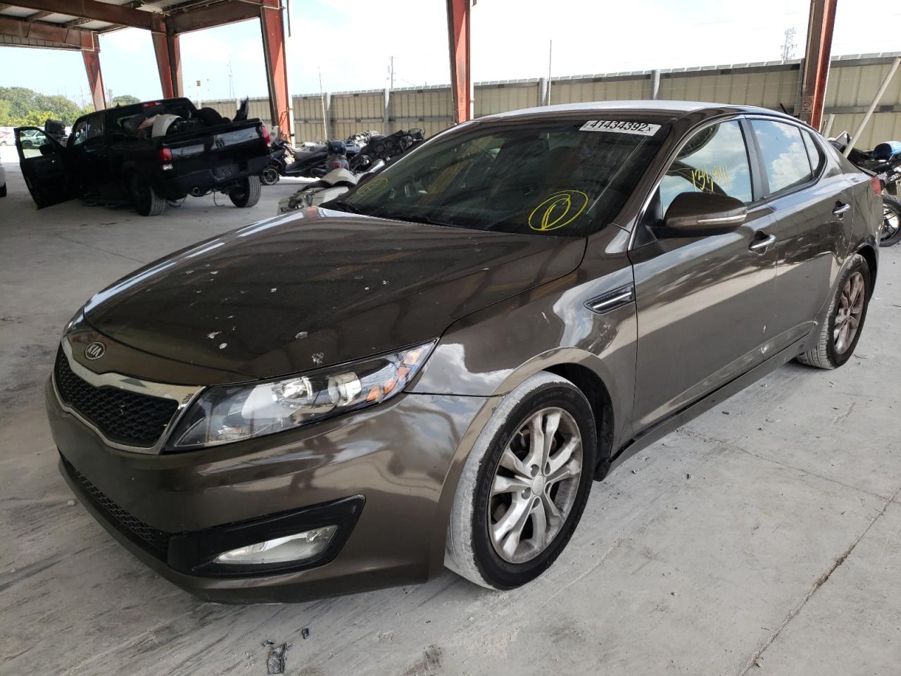 Photo 2 from auction – 2012 KIA OPTIMA EX with VIN 5XXGN4A78CG022687