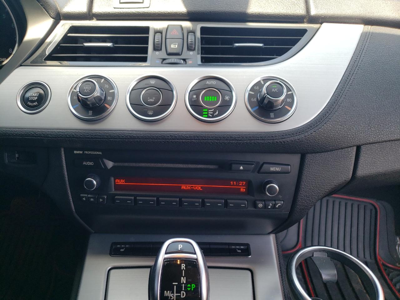 Photo 9 from auction – 2014 BMW Z4 SDRIVE2 with VIN WBALL5C51EJ105671