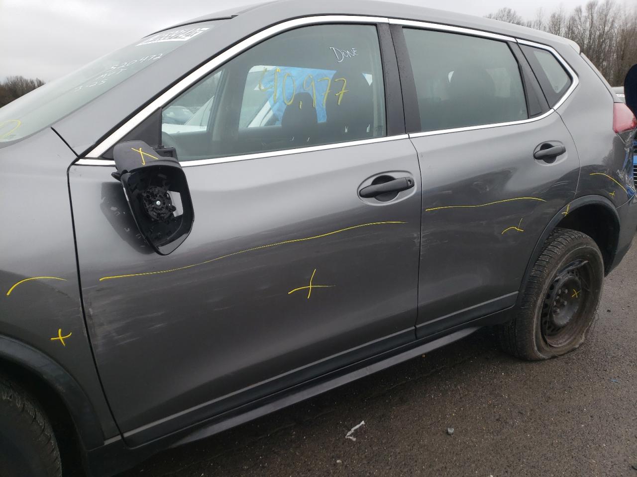 Photo 9 from auction – 2018 NISSAN ROGUE S with VIN KNMAT2MV1JP520472