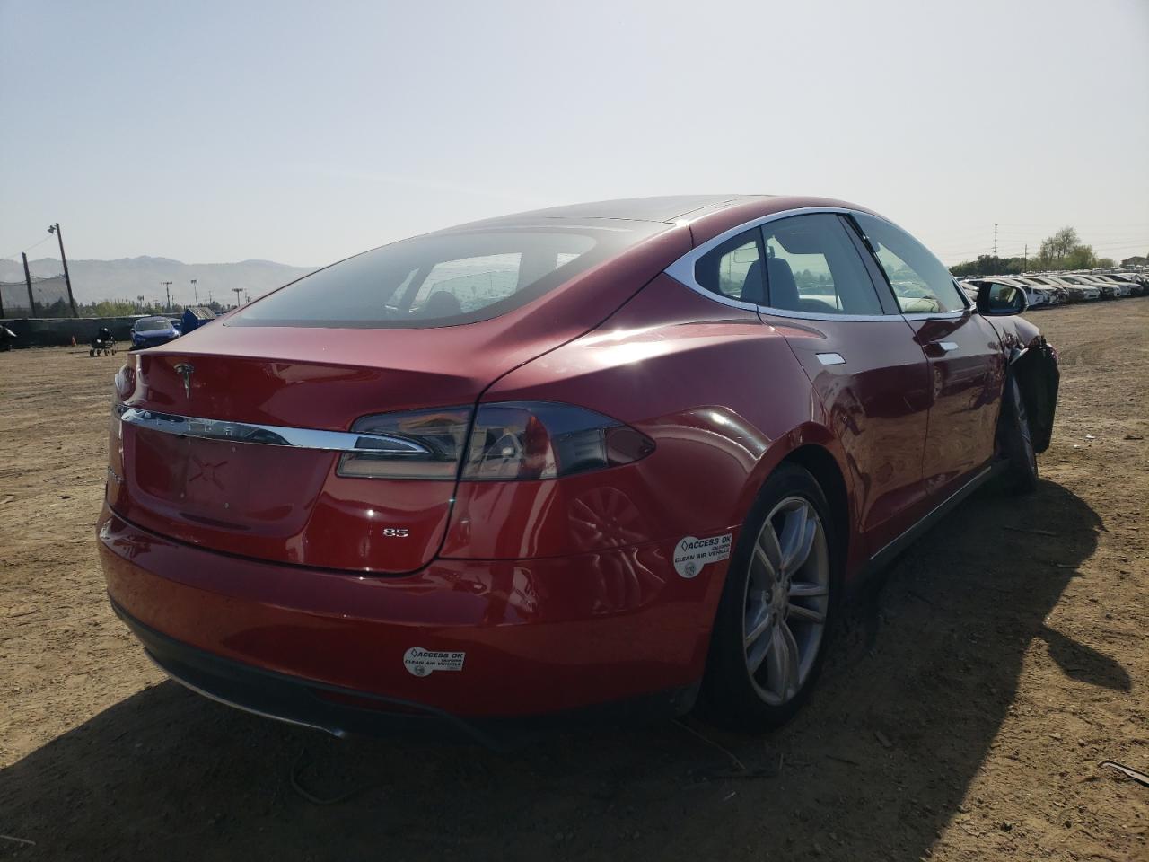 Photo 4 from auction – 2013 TESLA MODEL S with VIN 5YJSA1CN1DFP27898