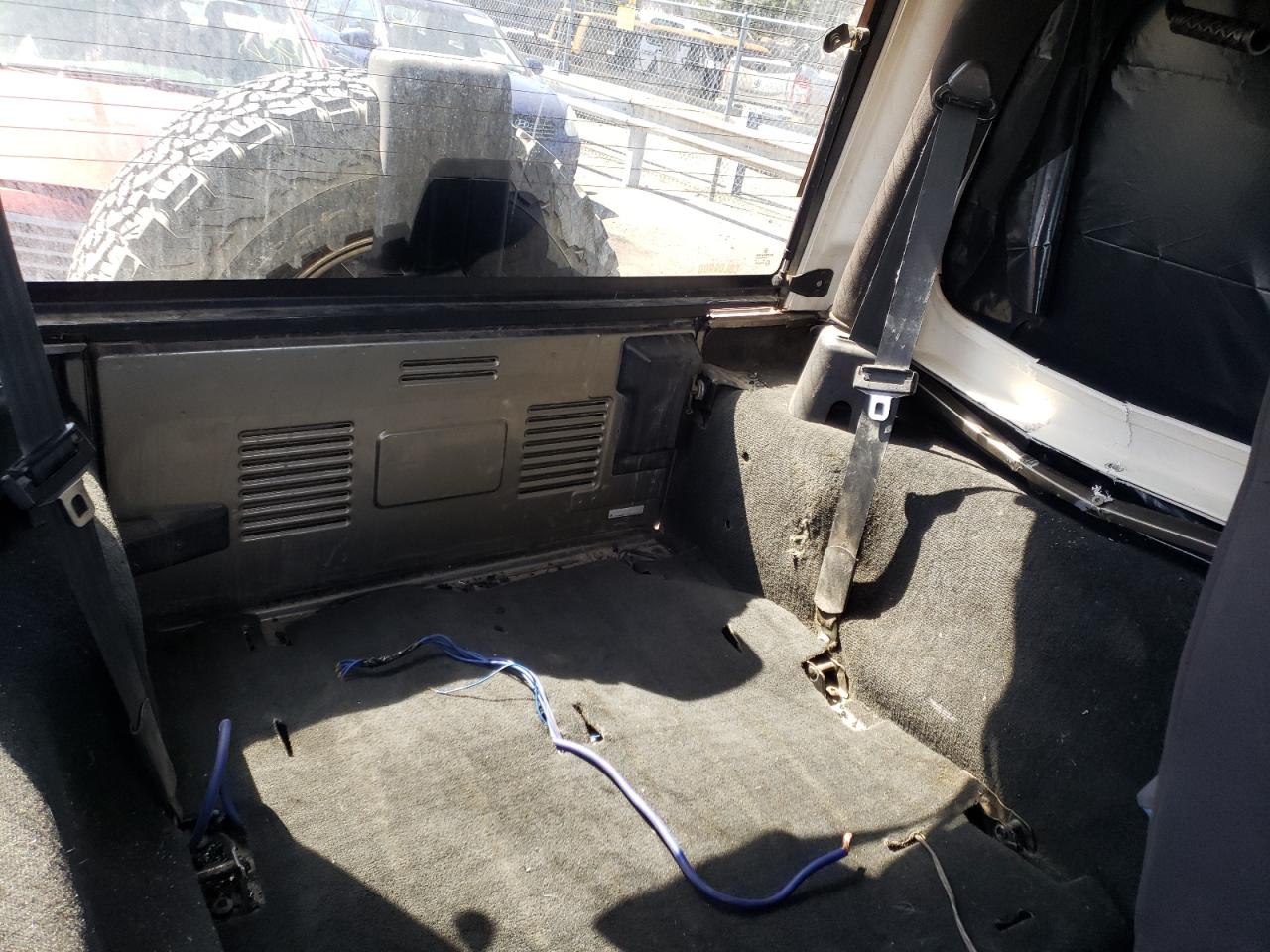 Photo 6 from auction – 2003 JEEP WRANGLER / with VIN 1J4FA69S93P338517