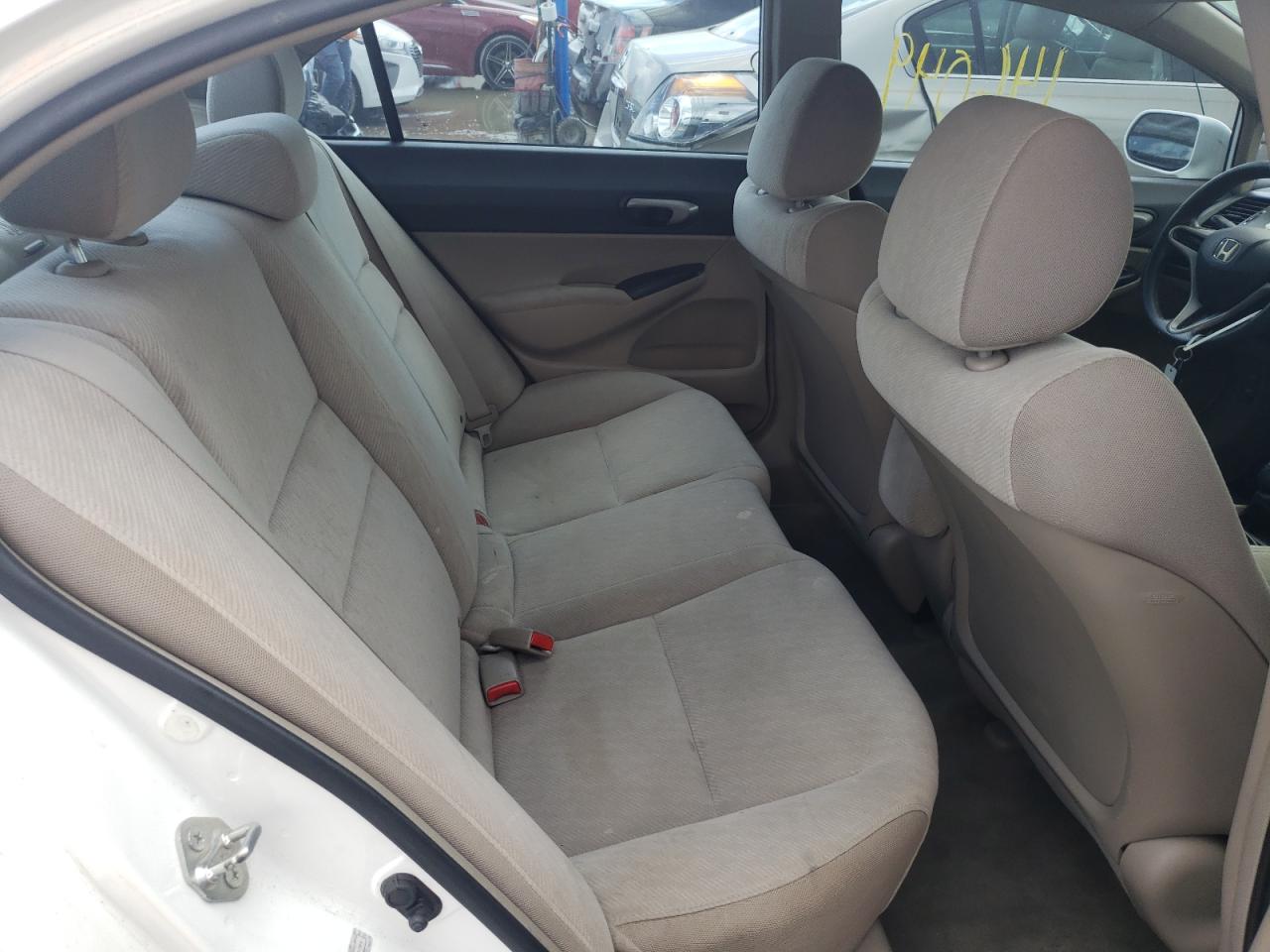 Photo 6 from auction – 2010 HONDA CIVIC LX with VIN 2HGFA1F53AH500345
