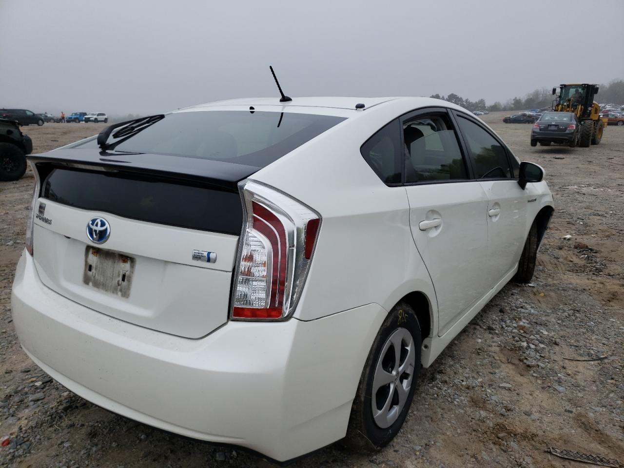 Photo 4 from auction – 2015 TOYOTA PRIUS with VIN JTDKN3DU3F1923326