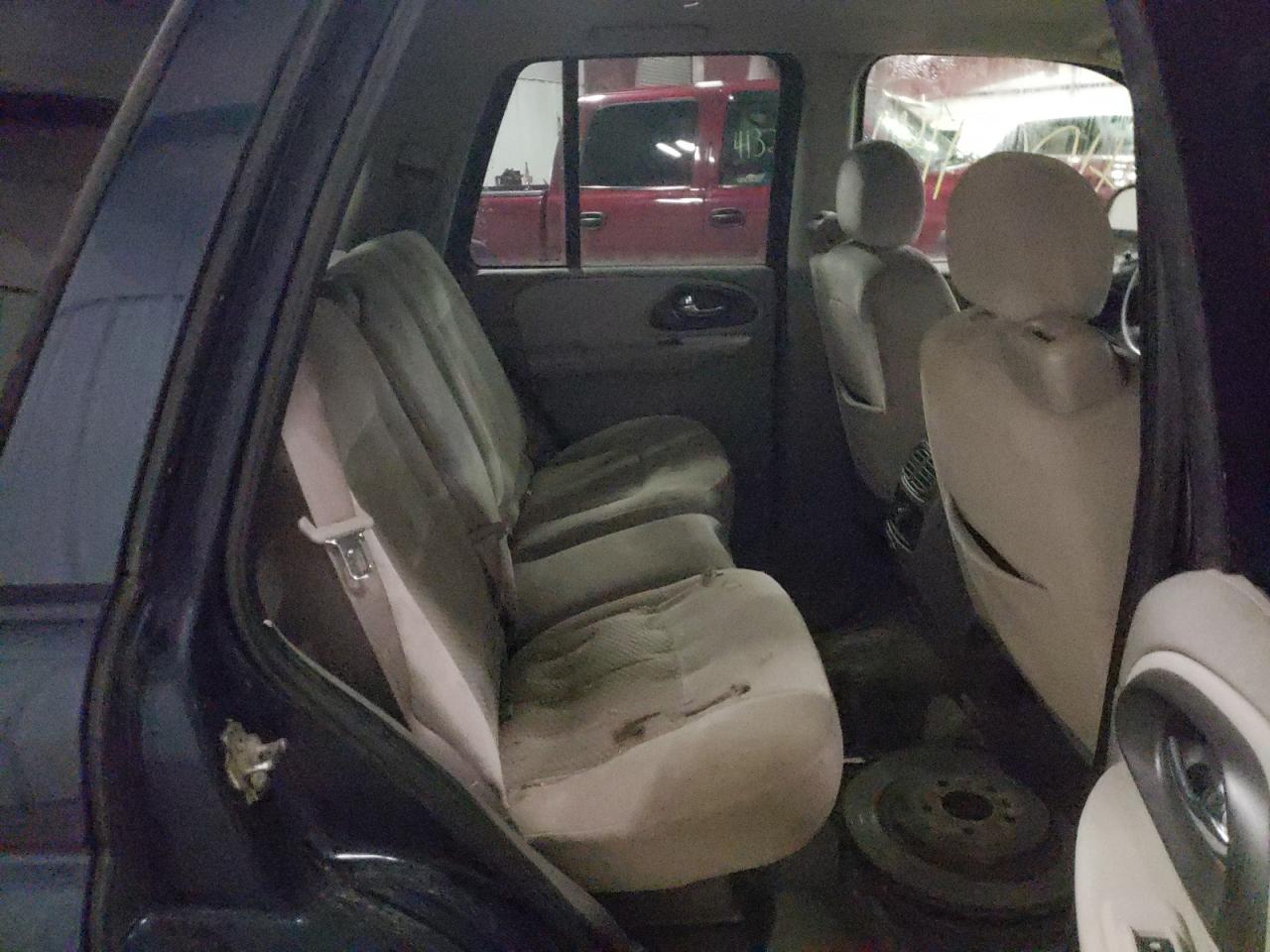 Photo 6 from auction – 2007 CHEVROLET TRAILBLAZE with VIN 1GNDT13S272245982
