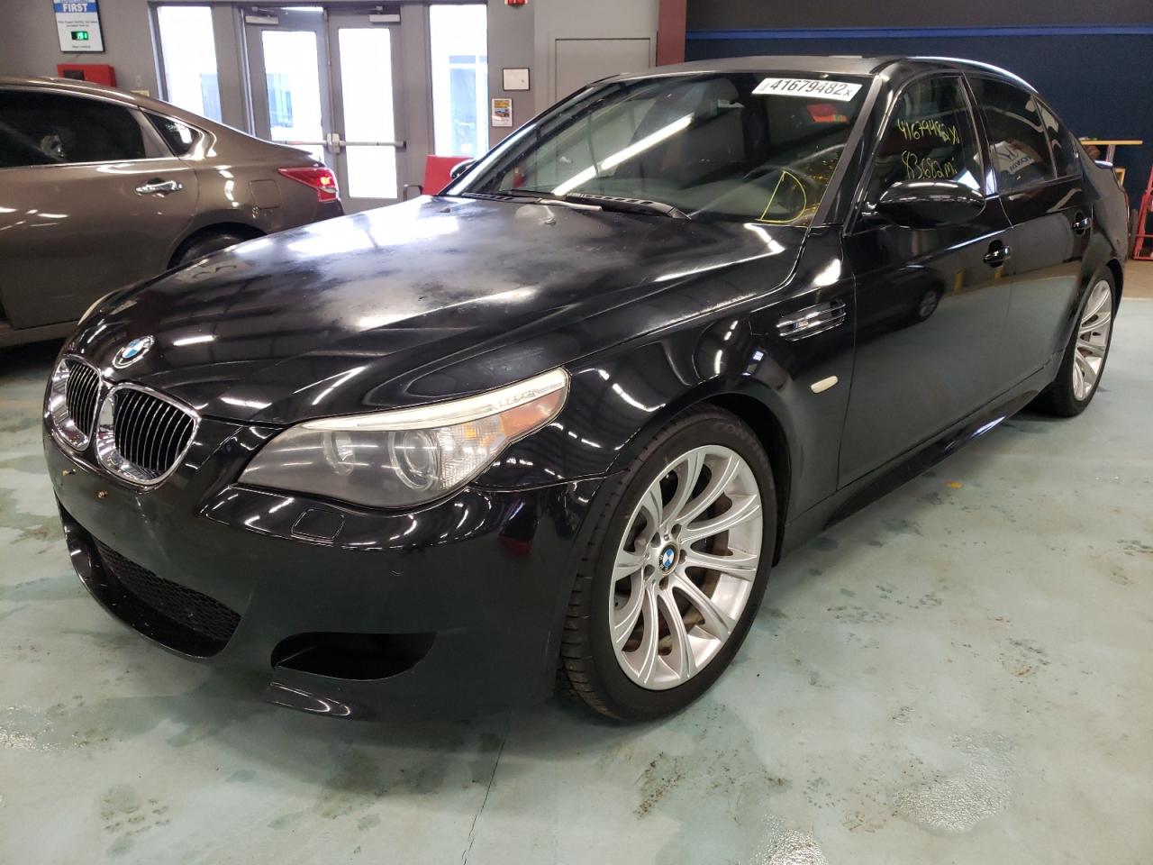 Photo 2 from auction – 2006 BMW M5 with VIN WBSNB93526B583057