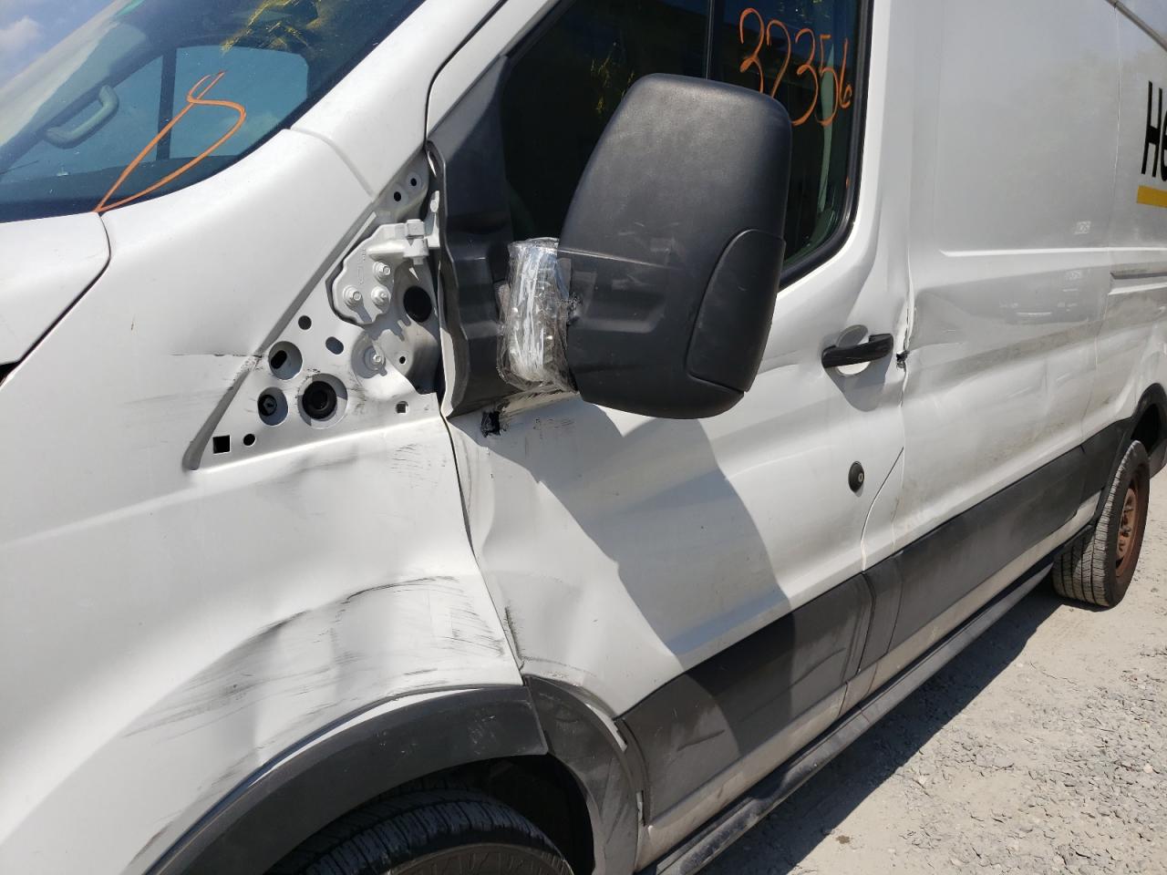 Photo 9 from auction – 2020 FORD TRANSIT T- with VIN 1FTBR1C82LKA04520