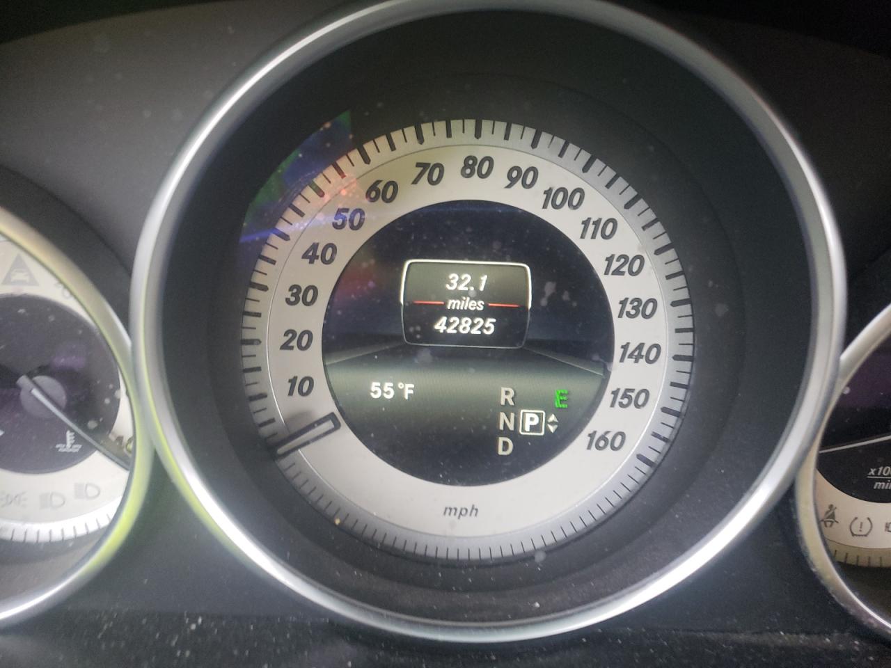 Photo 8 from auction – 2014 MERCEDES-BENZ E 350 4MAT with VIN WDDHF8JB7EB059273