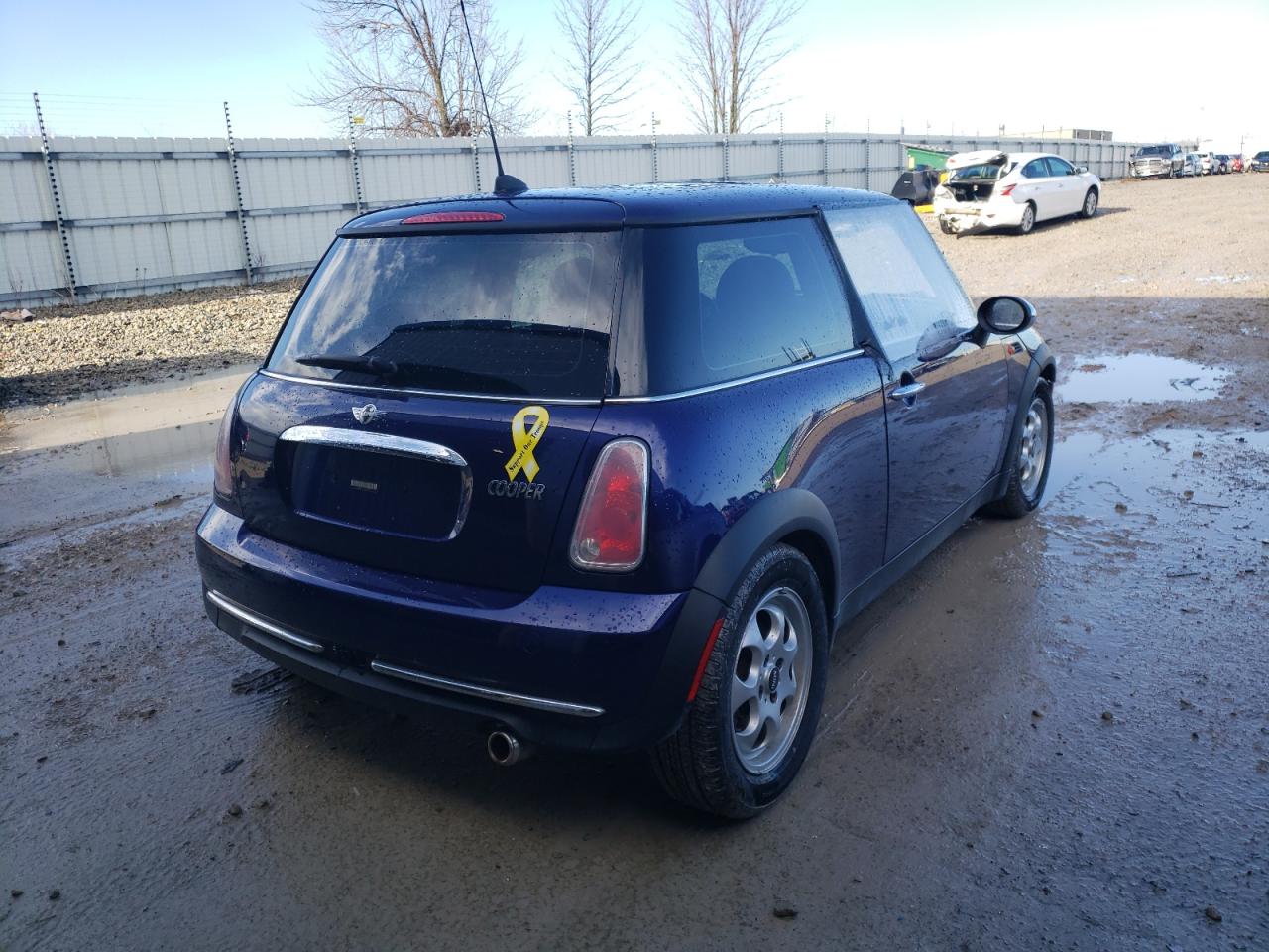 Photo 4 from auction – 2005 MINI COOPER with VIN WMWRC33415TC57513