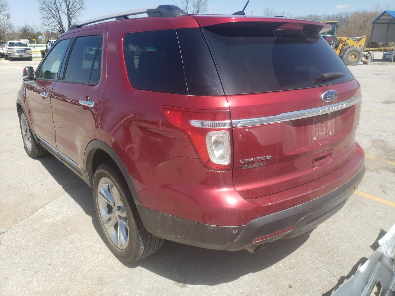 Photo 3 from auction – 2014 FORD EXPLORER L with VIN 1FM5K7F87EGB00550