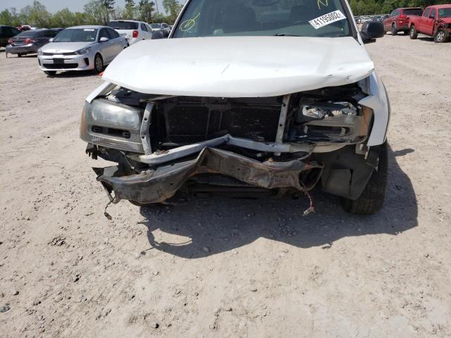 Photo 9 from auction – 2002 CHEVROLET TRAILBLAZE with VIN 1GNDS13S122199380
