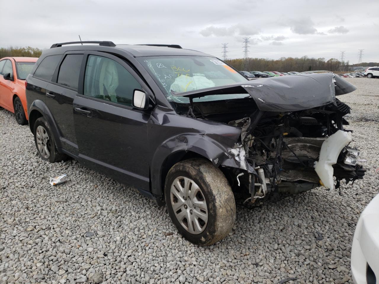 DODGE JOURNEY SE 2018 with VIN 3C4PDCAB9JT421563 - Photo from auction