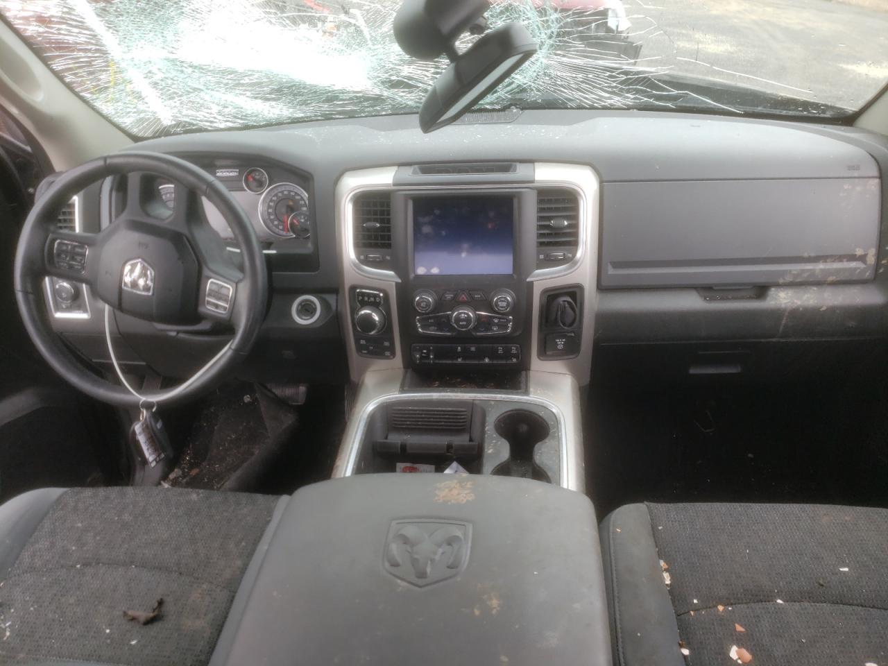 Photo 9 from auction – 2019 RAM 1500 CLASS with VIN 1C6RR7LTXKS535007
