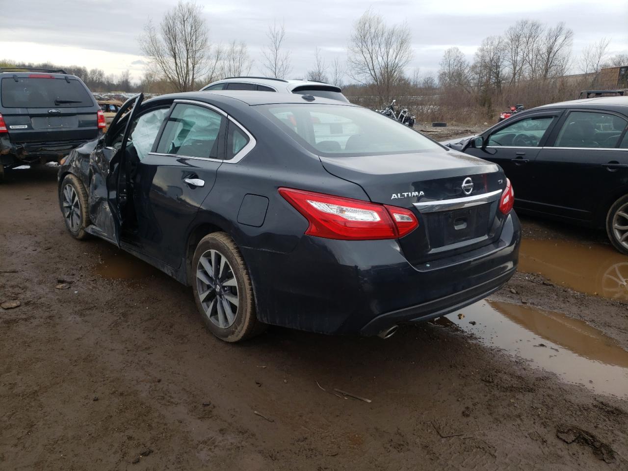 Photo 3 from auction – 2017 NISSAN ALTIMA 2.5 with VIN 1N4AL3AP0HC251545