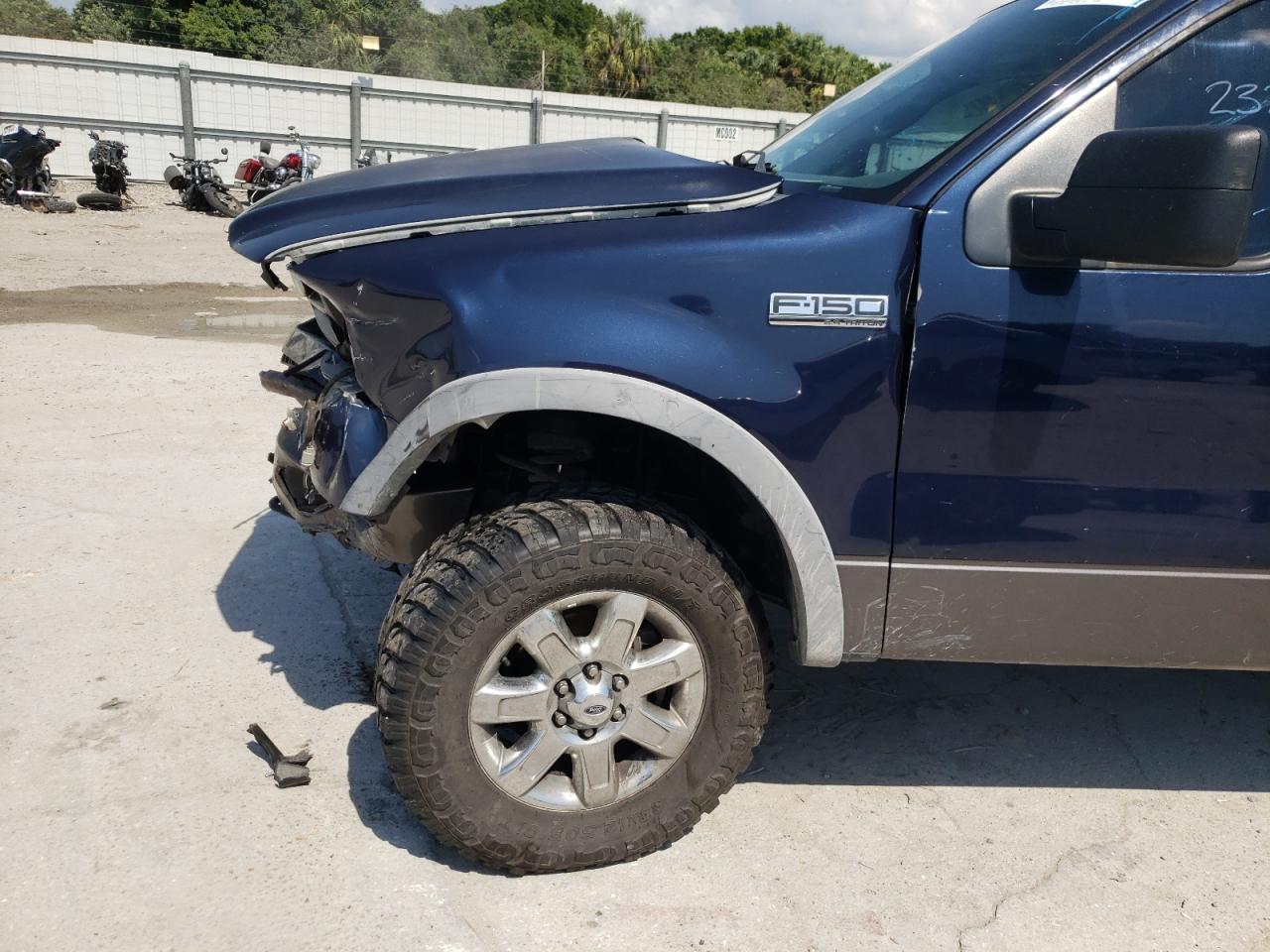 Photo 9 from auction – 2006 FORD F150 with VIN 1FTRF04536KA82766