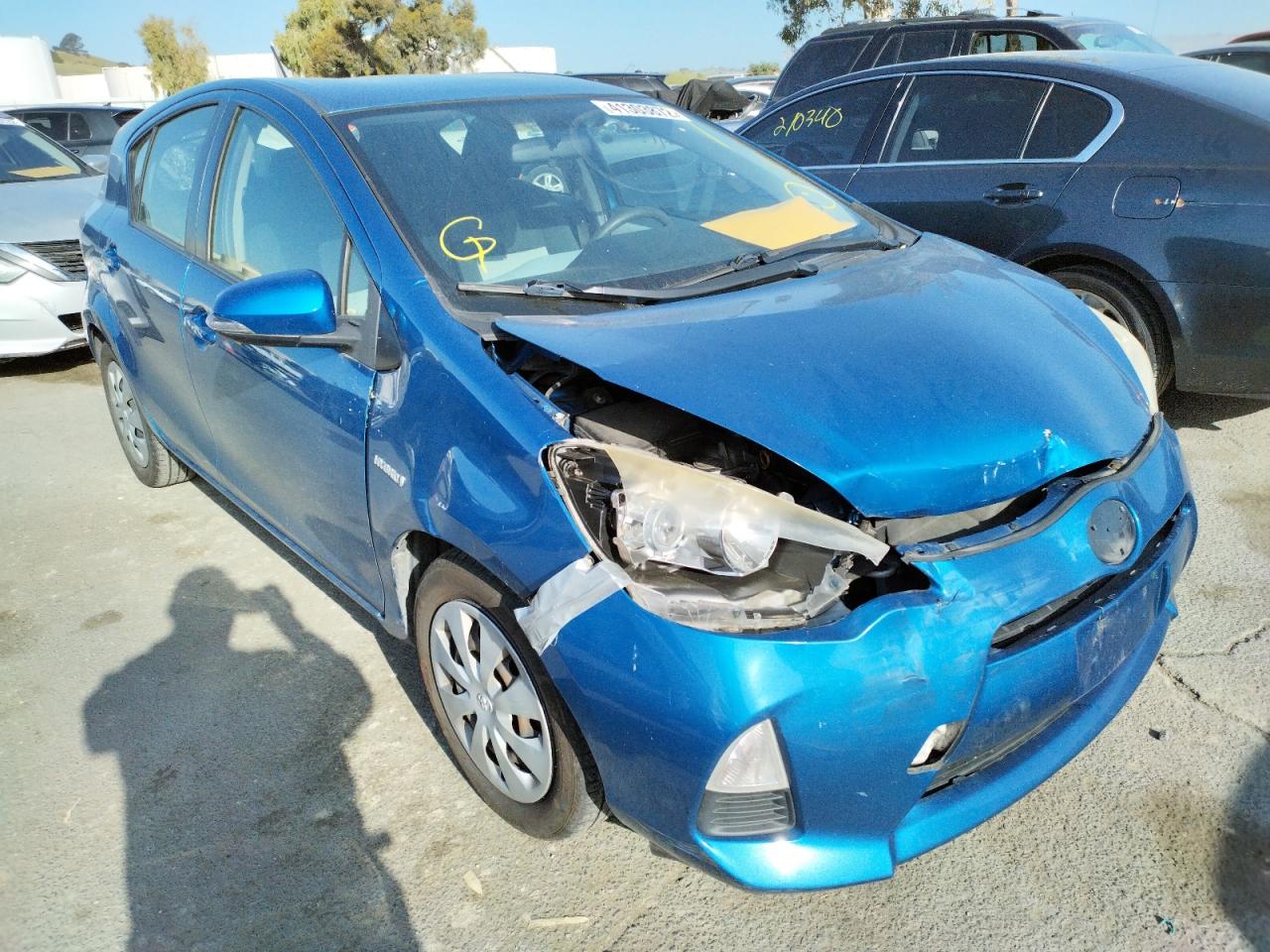 Photo 1 from auction – 2012 TOYOTA PRIUS C with VIN JTDKDTB37C1029371