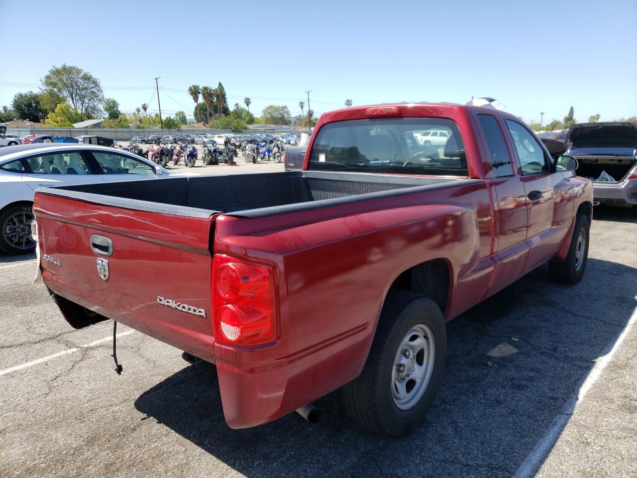 Photo 4 from auction – 2011 DODGE DAKOTA ST with VIN 1D7RE2BK1BS636328