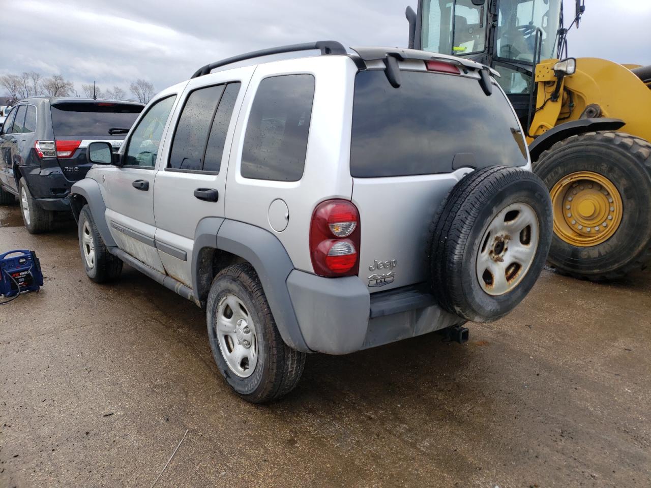 Photo 3 from auction – 2005 JEEP LIBERTY SP with VIN 1J4GL48K45W526424