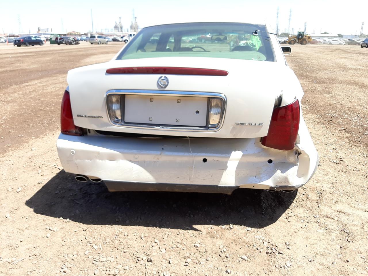 Photo 9 from auction – 2001 CADILLAC DEVILLE with VIN 1G6KD54Y41U103624