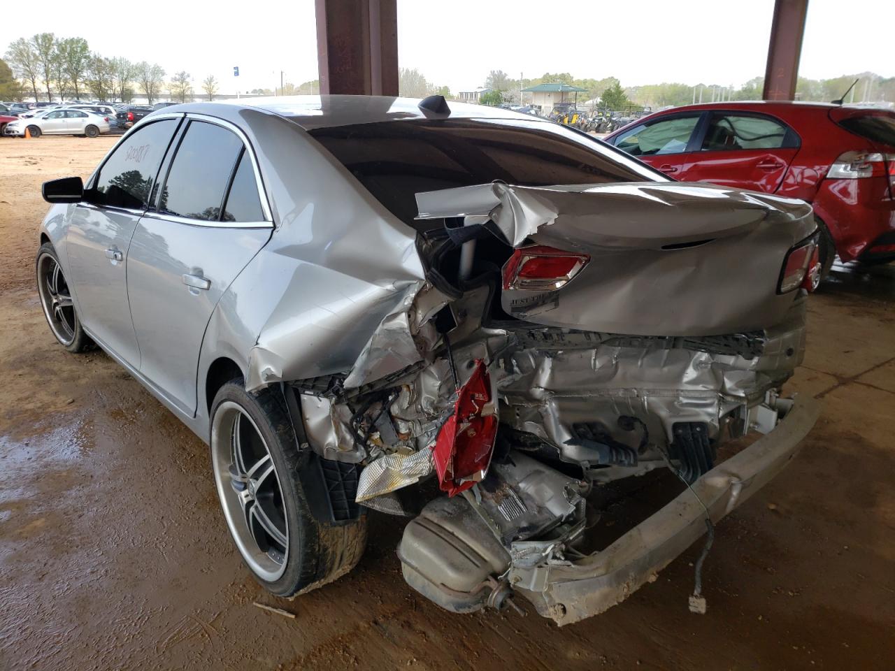 Photo 3 from auction – 2014 CHEVROLET MALIBU with VIN 1G11A5SL5EF281859