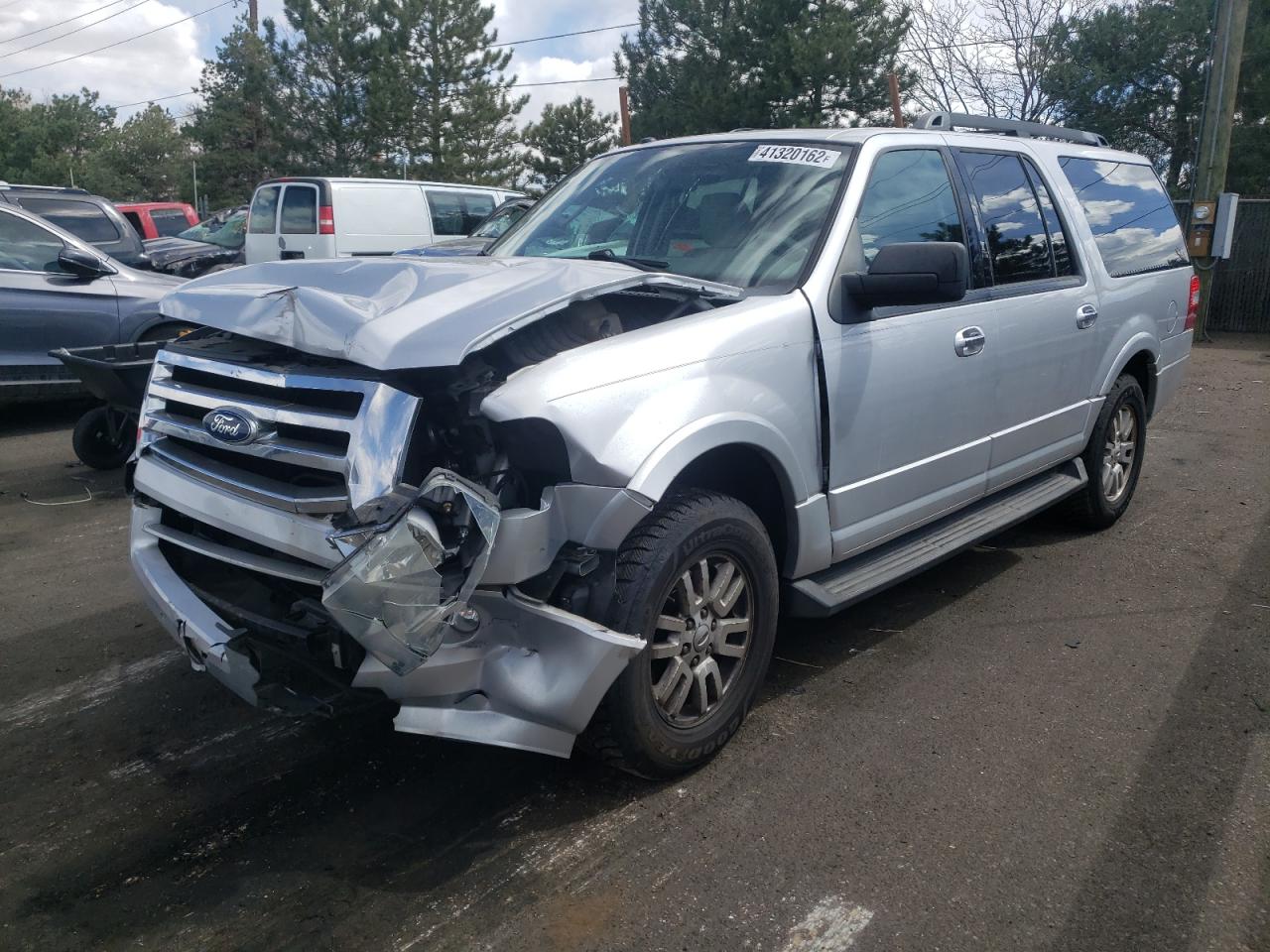 Photo 2 from auction – 2011 FORD EXPEDITION with VIN 1FMJK1H56BEF28986