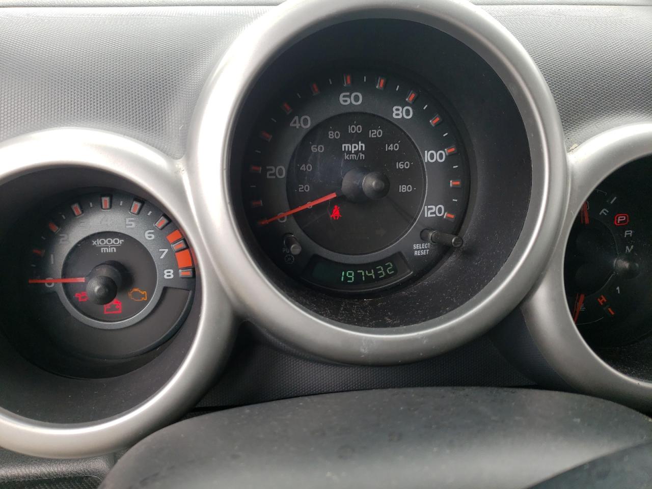 Photo 8 from auction – 2004 HONDA ELEMENT EX with VIN 5J6YH28644L027362